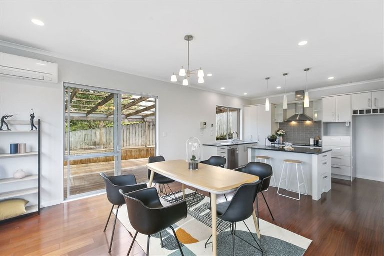 Photo of property in 45a Sycamore Drive, Sunnynook, Auckland, 0620