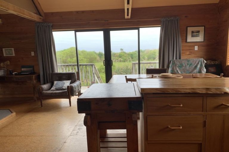 Photo of property in 9 The Parade, Okarito, Whataroa, 7886