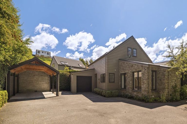 Photo of property in 100 Centennial Avenue, Arrowtown, 9302