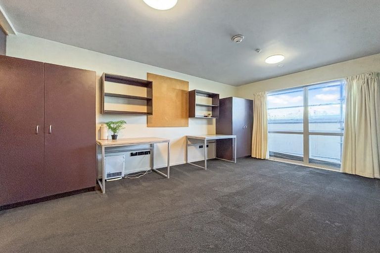 Photo of property in Martin Square Apartments, 515/20 Martin Square, Te Aro, Wellington, 6011