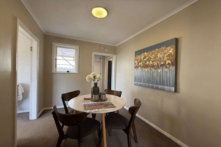 Photo of property in 14 John Street, Trentham, Upper Hutt, 5018