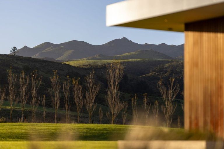 Photo of property in 140 Mill Road, Oxford, 7430