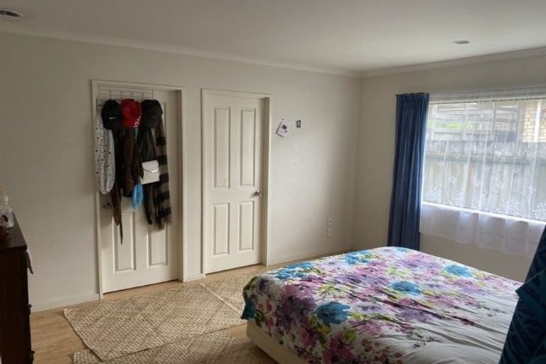 Photo of property in 3 Shah Place, Glen Eden, Auckland, 0602