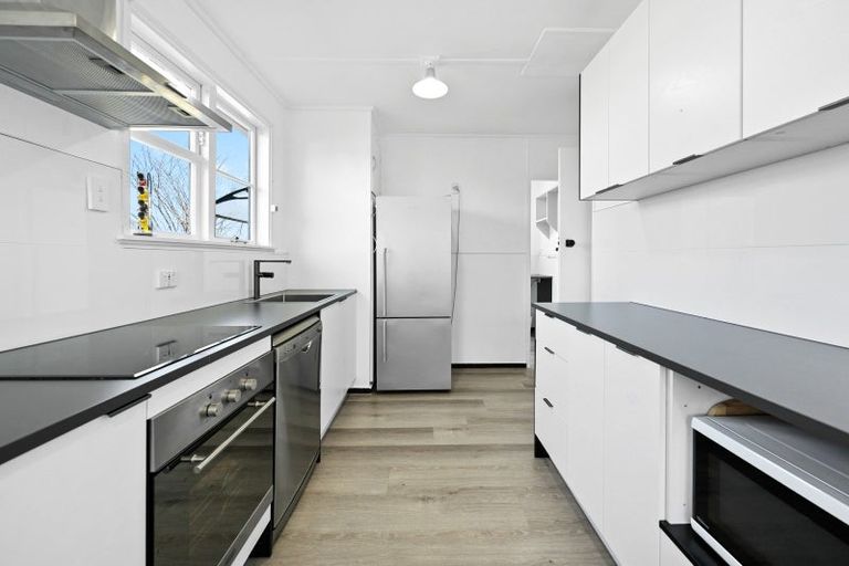 Photo of property in 4 Denz Street, Maeroa, Hamilton, 3200