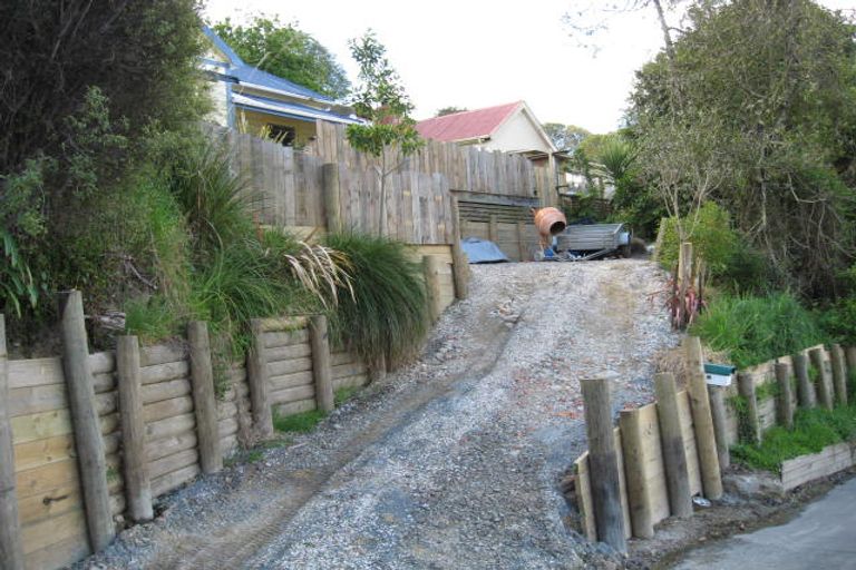 Photo of property in 16 Locking Street, Nelson South, Nelson, 7010