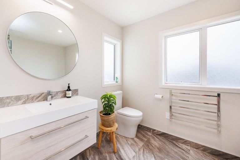 Photo of property in 9 Roore Street, Foxton Beach, Foxton, 4815