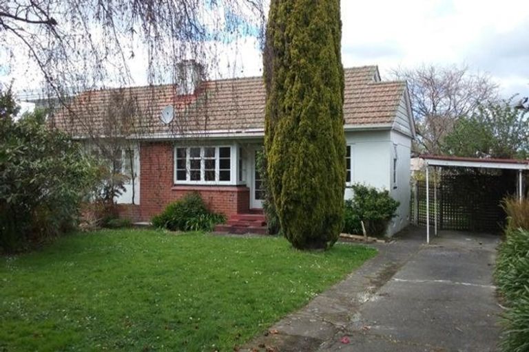 Photo of property in 246 College Street, West End, Palmerston North, 4412