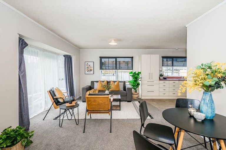 Photo of property in 4a Michael Road, Paraparaumu Beach, Paraparaumu, 5032