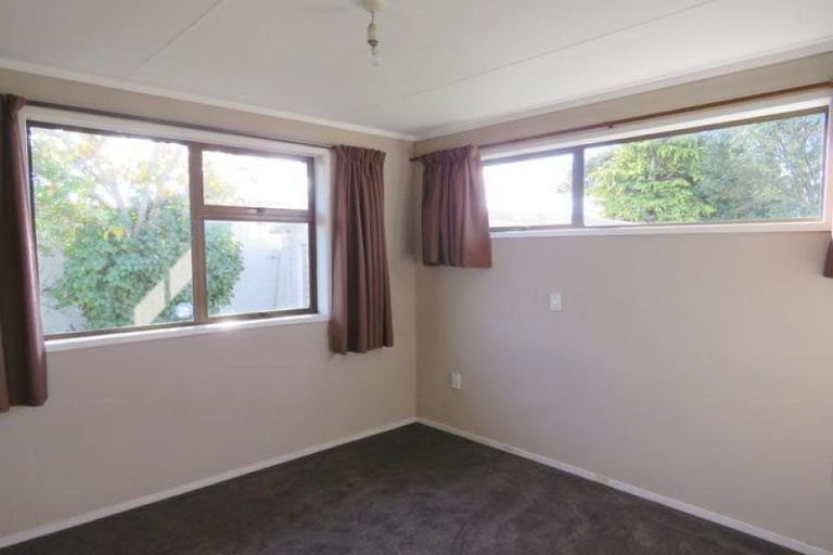 Photo of property in 12 Te Whena Place, Waitara, 4320