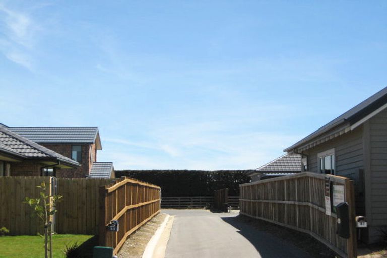 Photo of property in 43 Globe Bay Drive, Templeton, Christchurch, 8042