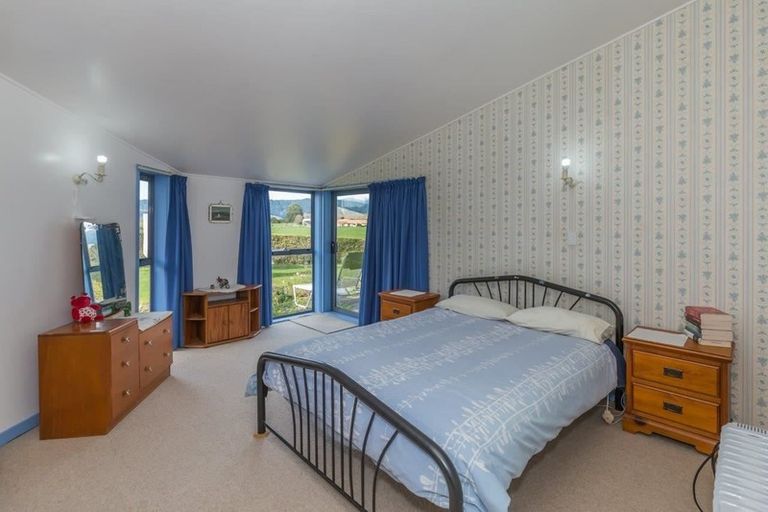 Photo of property in 65 Roslyn Road, Levin, 5510