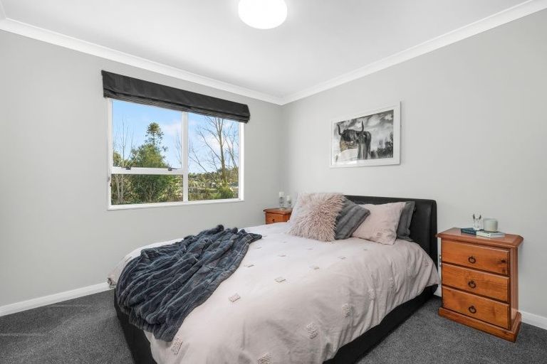 Photo of property in 15 Pitt Road, Runciman, Drury, 2578