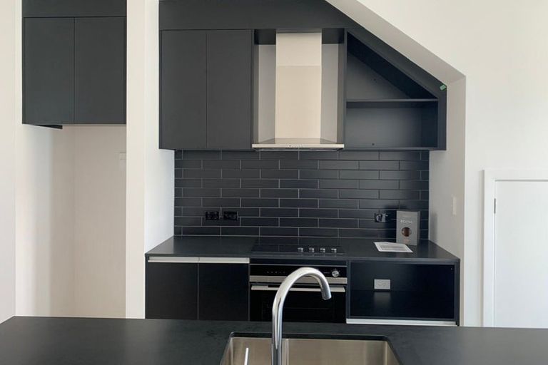 Photo of property in 16 Houhere Street, Paraparaumu, 5032