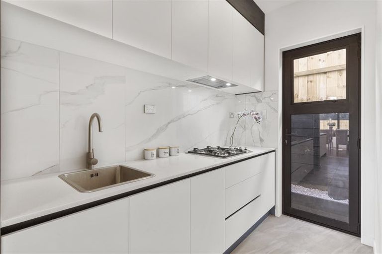 Photo of property in 13 Bremner Ridge Street, Flat Bush, Auckland, 2019