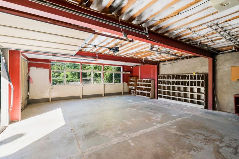 Photo of property in 126 Cook Street, Cockle Bay, Auckland, 2014