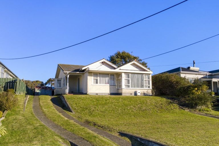 Photo of property in 27 Kawatiri Avenue, Gonville, Whanganui, 4501