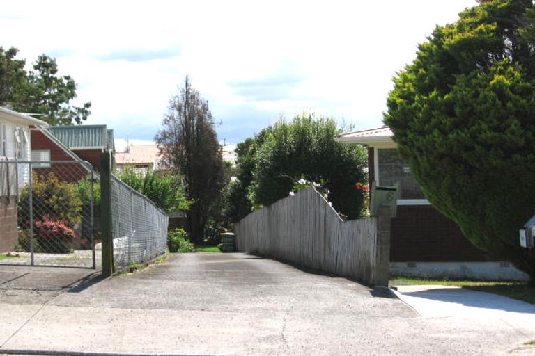 Photo of property in 6 Beverly Place, New Lynn, Auckland, 0600