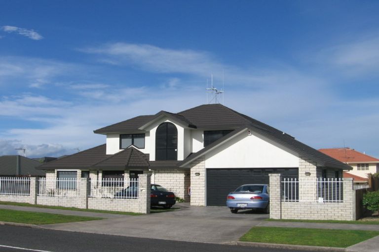 Photo of property in 36 Rototuna Road, Flagstaff, Hamilton, 3210