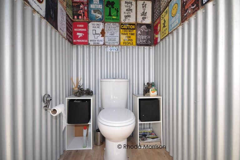 Photo of property in 76 Komiti Road, Tinopai, 0593