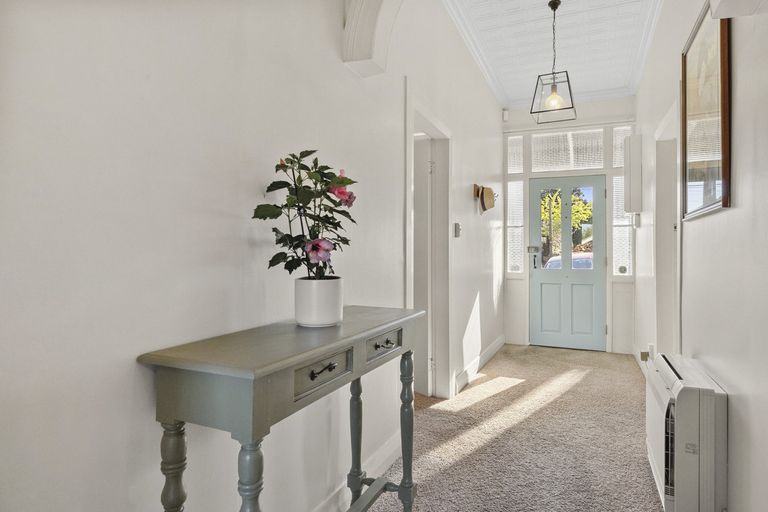 Photo of property in 60 Islington Street, North East Valley, Dunedin, 9010