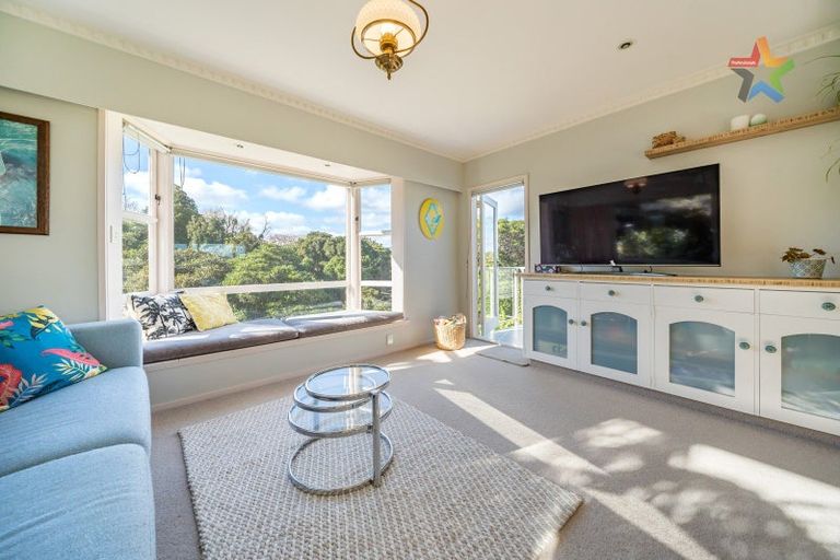 Photo of property in 26 Sunshine Crescent, Kelson, Lower Hutt, 5010