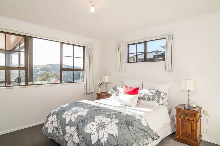 Photo of property in 169 Mark Avenue, Grenada Village, Wellington, 6037