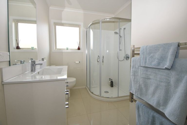 Photo of property in 3a Madison Street, Carterton, 5713