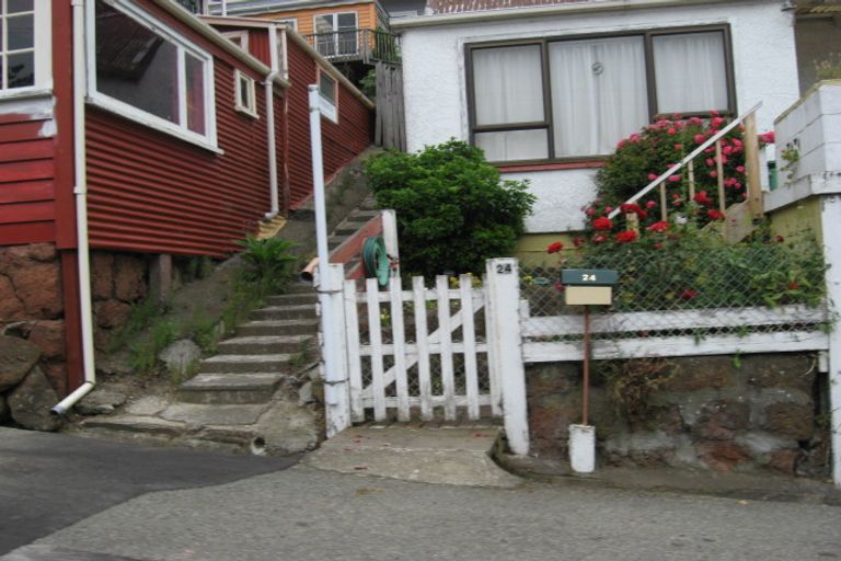 Photo of property in 24 Saint Davids Street, Lyttelton, 8082