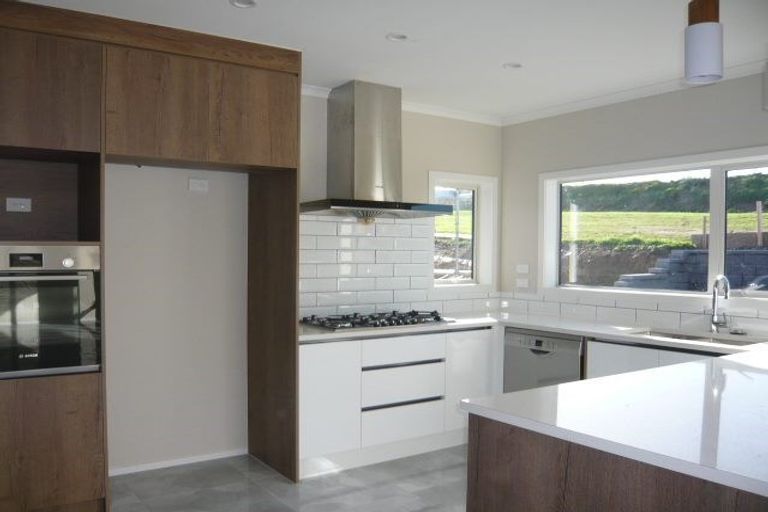 Photo of property in 16 Paiaka Place, Rototuna North, Hamilton, 3210