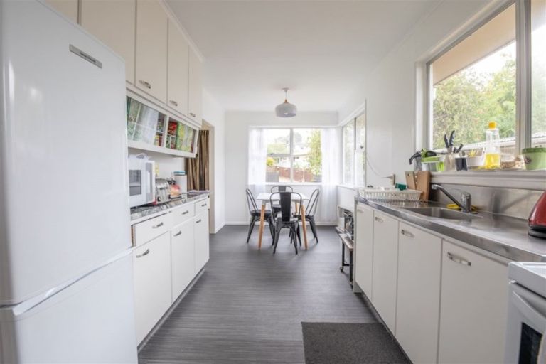 Photo of property in 78 Lantana Road, Green Bay, Auckland, 0604