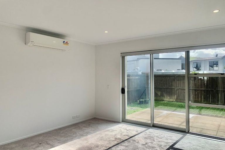 Photo of property in 40 Eyton Kay Road, Hobsonville, Auckland, 0616