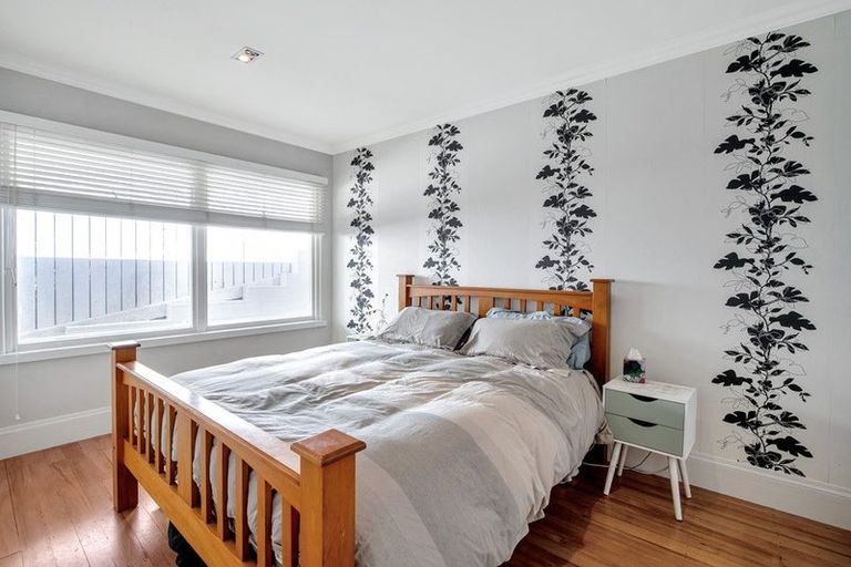 Photo of property in 8 Happy Home Road, Westmorland, Christchurch, 8025