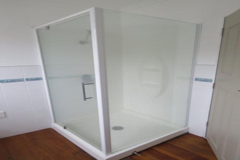 Photo of property in 53 Wallace Place, Westown, New Plymouth, 4310