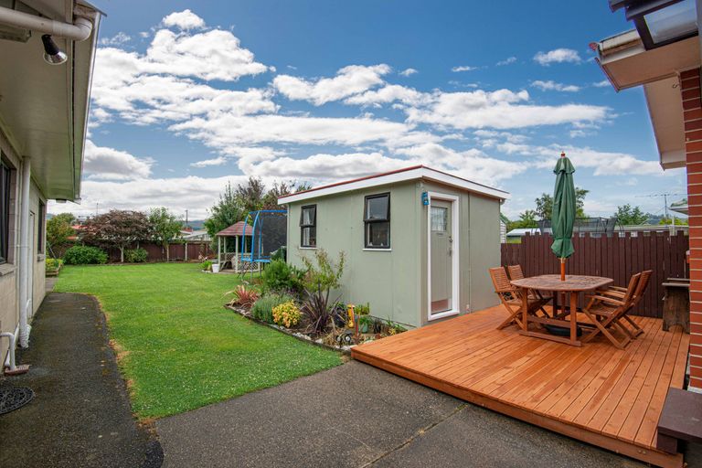 Photo of property in 71 Stirling Crescent, Mosgiel, 9024