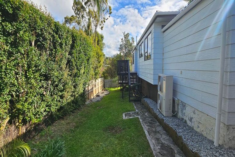 Photo of property in 1/13 Montclair Rise, Browns Bay, Auckland, 0630
