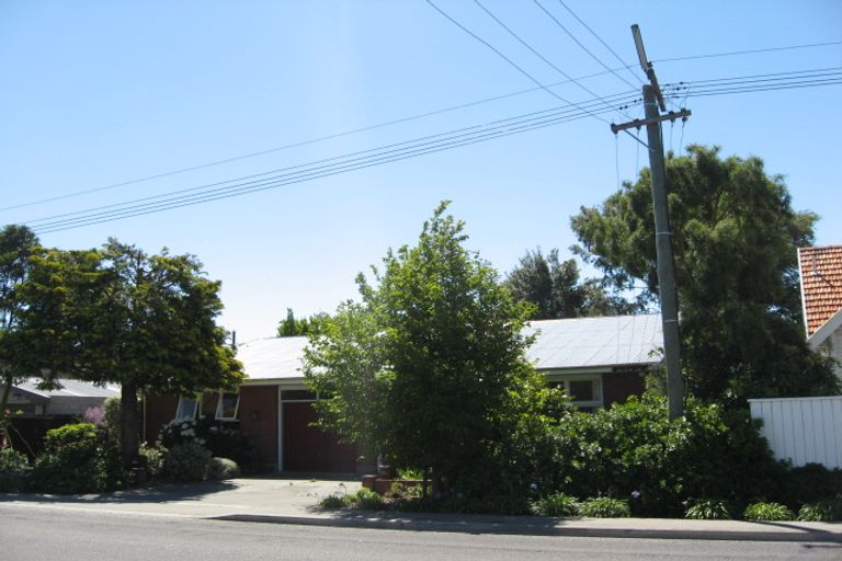 Photo of property in 63 Office Road, Merivale, Christchurch, 8014
