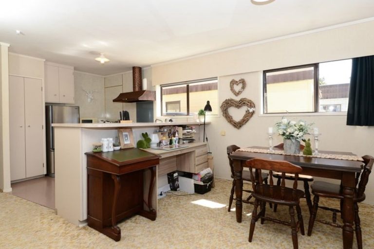 Photo of property in 3/1 Saint Olpherts Avenue, Hamilton East, Hamilton, 3216