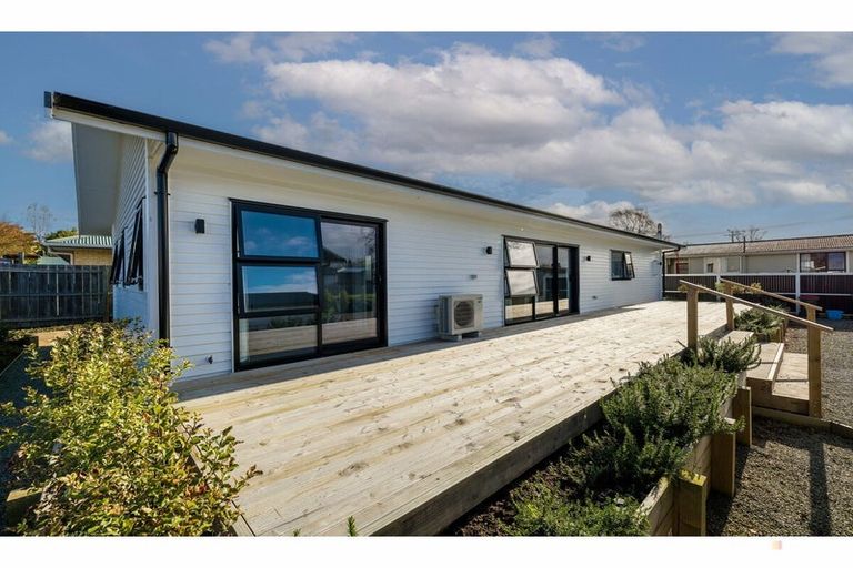 Photo of property in 11 Exeter Street, Waimate, 7924