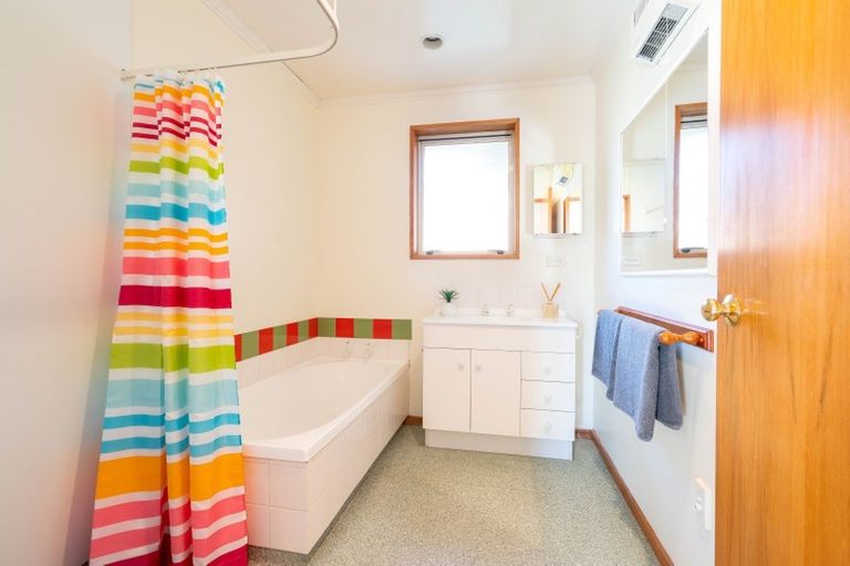 Photo of property in 44 Burgess Street, Green Island, Dunedin, 9018