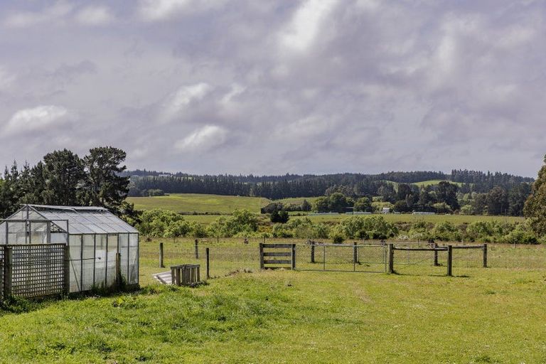 Photo of property in 238 Loburn Whiterock Road, Loburn, Rangiora, 7472