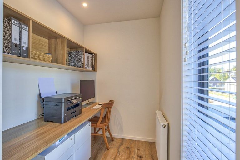 Photo of property in 6 Primary Lane, Wanaka, 9305