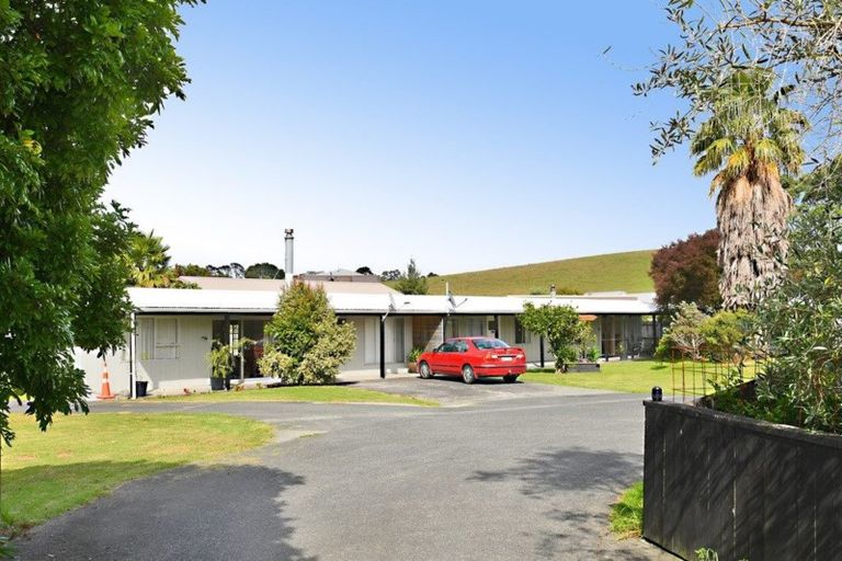 Photo of property in 61 Matakana Valley Road, Matakana, Warkworth, 0985