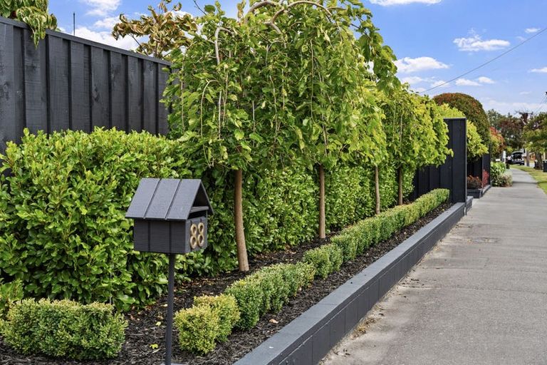 Photo of property in 88 Cotswold Avenue, Bishopdale, Christchurch, 8053