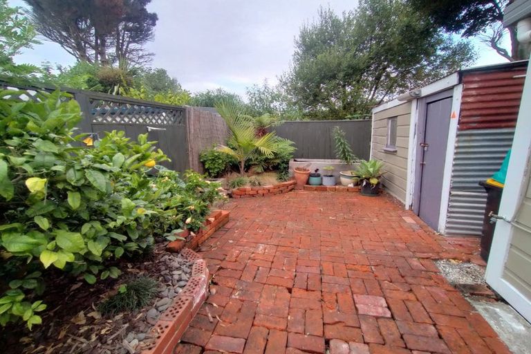 Photo of property in 27 Rintoul Street, Newtown, Wellington, 6021