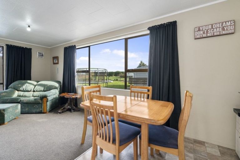 Photo of property in 37 Trent Street, Rongotea, 4476