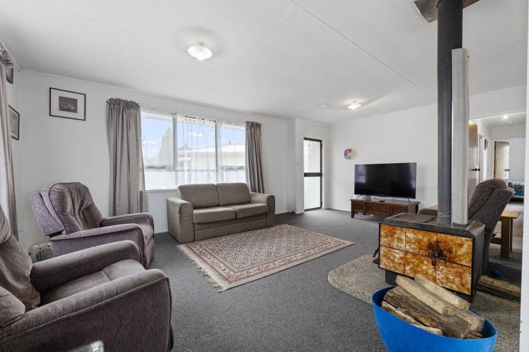 Photo of property in 12 Exeter Street, Stratford, 4332