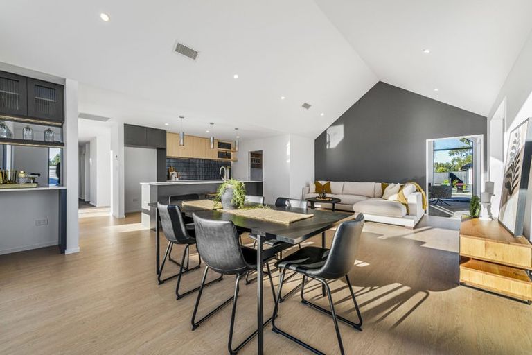 Photo of property in 2 Sutton Street, Rangiora, 7400