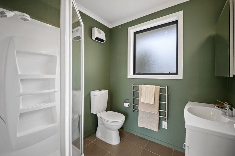 Photo of property in 28 Merrilees Place, Linwood, Christchurch, 8062