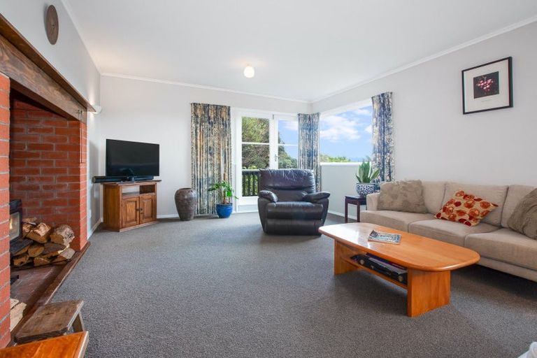 Photo of property in 22 Tawa Street, Eastbourne, Lower Hutt, 5013