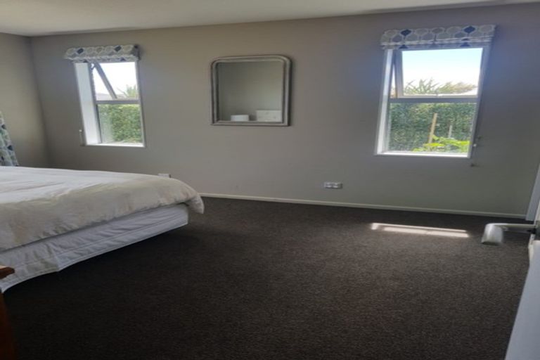 Photo of property in 24 Navy Loop, Rolleston, 7614